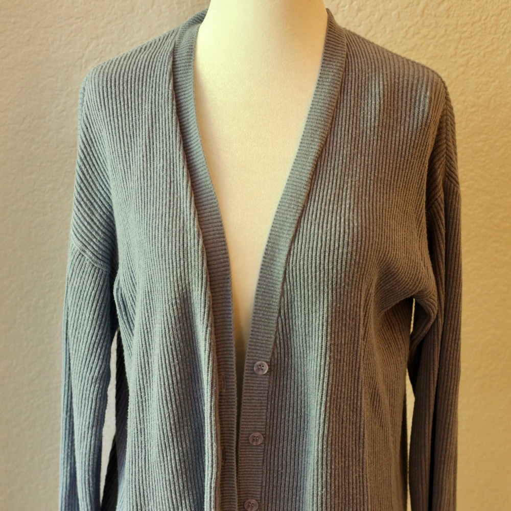 Magaschoni Small Open Front Cardigan Sweater Knit with Pockets in Powder Blue